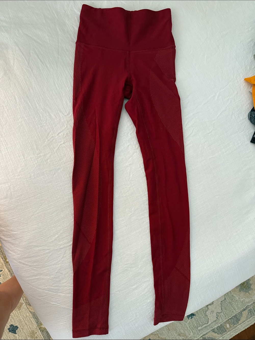 Lululemon special edition red Wunder Train leggings size 4